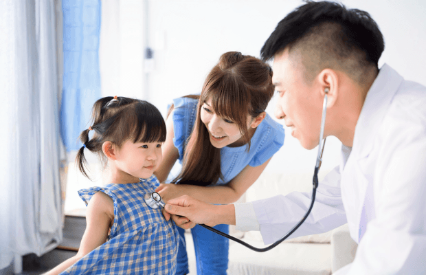 女兒發育了要看醫生嗎？3 大警訊一次看懂